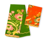 Salouva vert vif avec motifs floraux roses dorés verts et écharpe orange